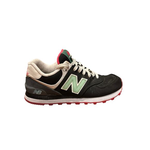 New Balance classic 574 running shoes black green women’s 7.5 WL574SLZ - Picture 1 of 8